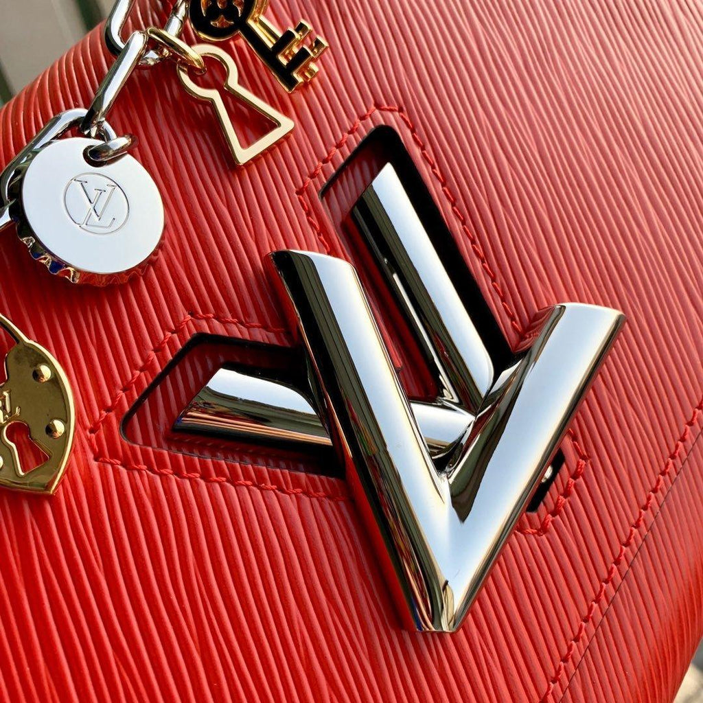 Louis Vuitton Twist MM Handbag - Red