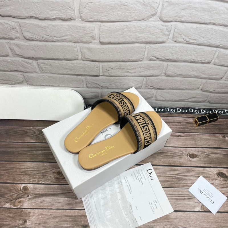 MJDS11 Women's Slippers