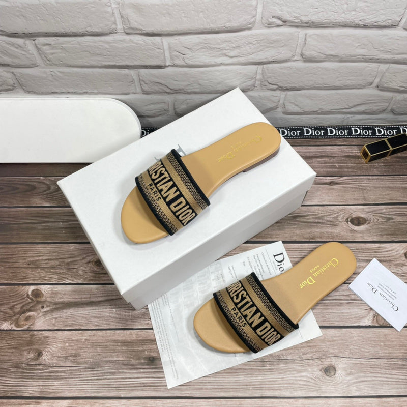 MJDS11 Women's Slippers