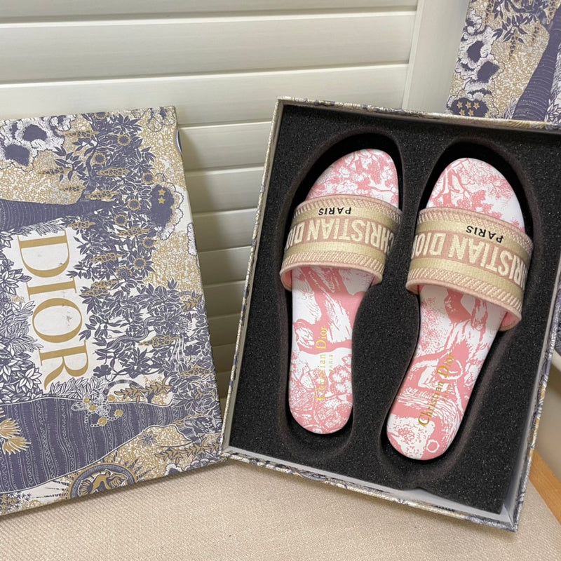 MDS3 Women's Slippers