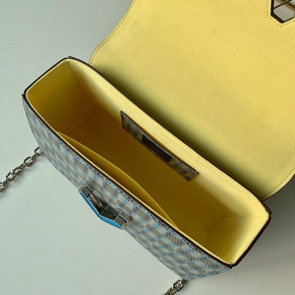 Louis Vuitton Twist MM Shoulder Bag