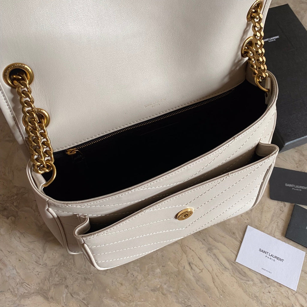 YSL Niki Medium Chain Bag in Lambskin Blanc Vintage - 28 x 20 x 8,5 cm - White