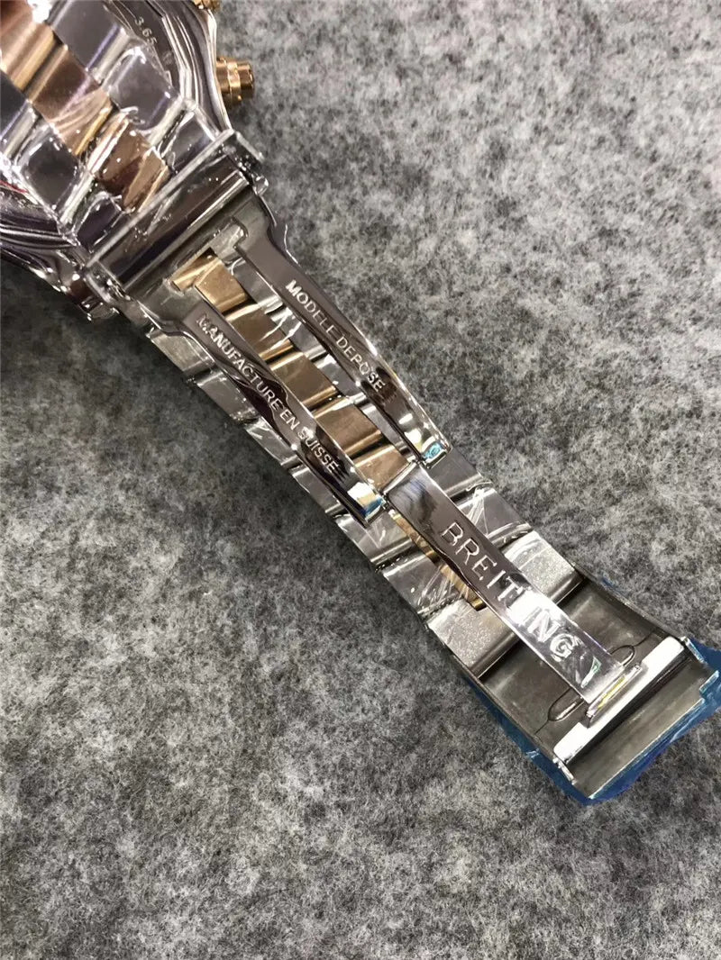Breitling Two-Tone Chronomat - Hình 2