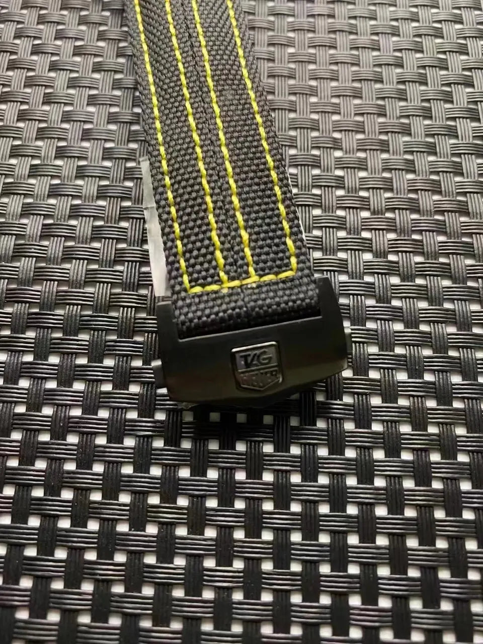 TAG Heuer Olive Dial - Hình 9