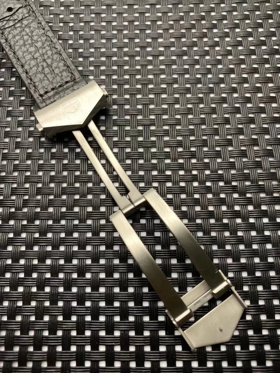 Tag Heuer Green Dial carrera - Hình 4