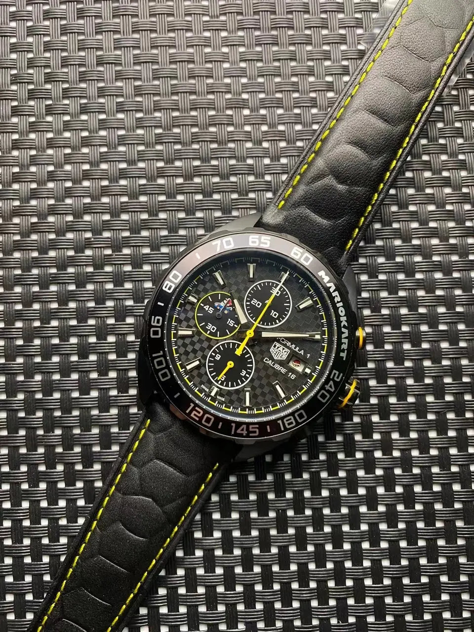 Tag Heuer Mario Kart - Hình 2