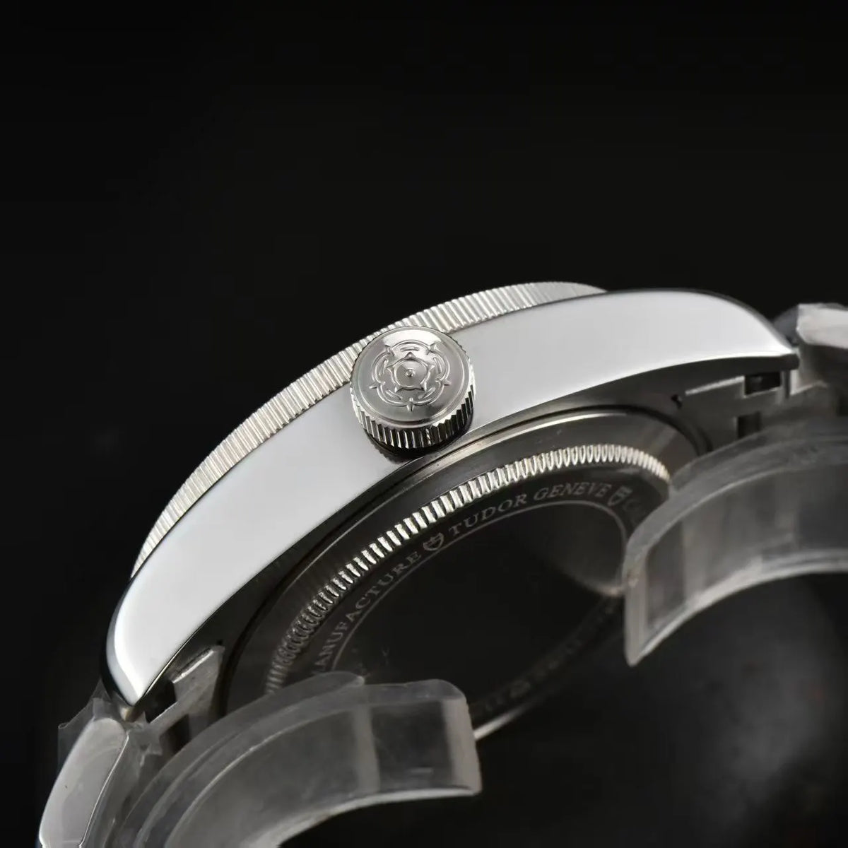 Tudor Black Bay Blue Dial - Hình 3